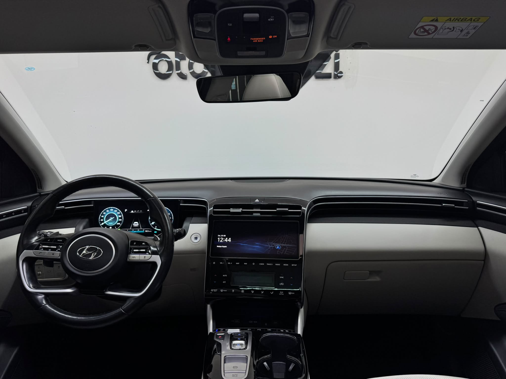 HYUNDAI TUCSON 5